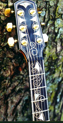 18 caret gold wire and abalone shell